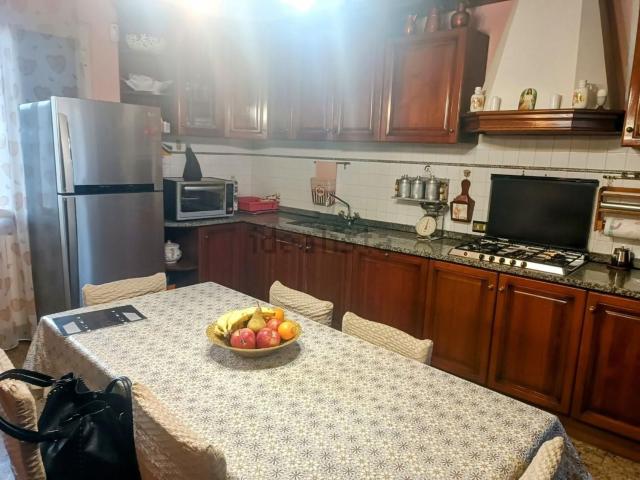 Casa in vendita a Marina Di Massa, Toscana