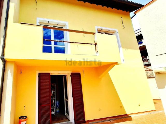 Casa in vendita a Carmignano, Toscana