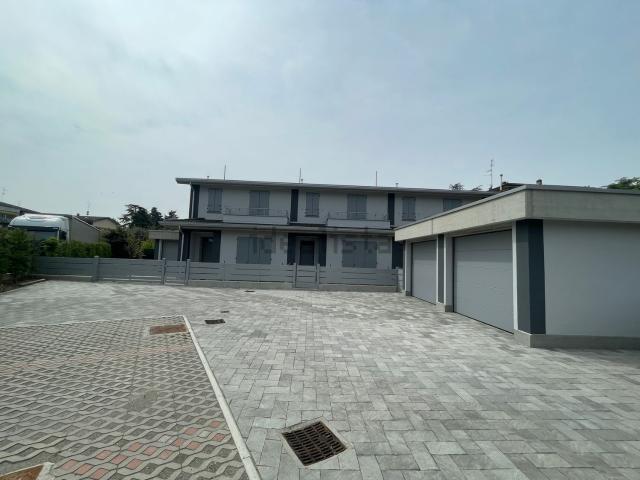 Casa in vendita a Migliolungo, Re