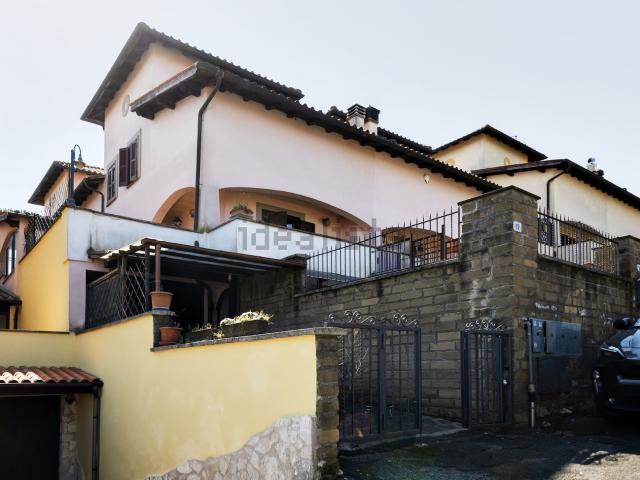 Casa in vendita a Roma Capitale, Lazio