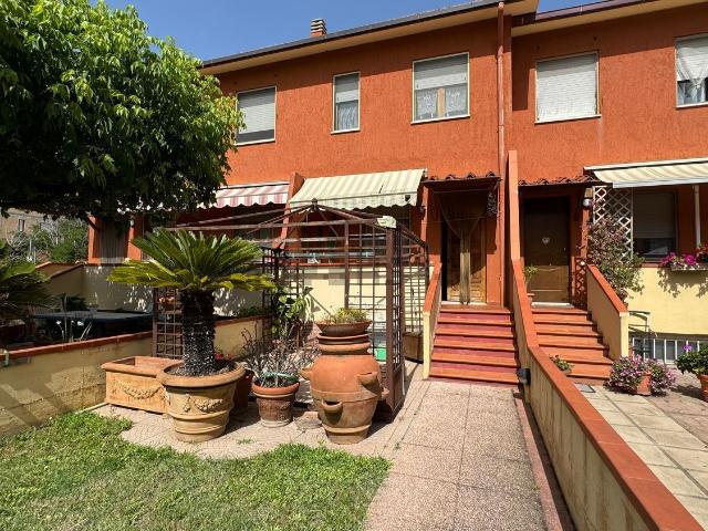 Casa in vendita a Porta a Terra, Piombino