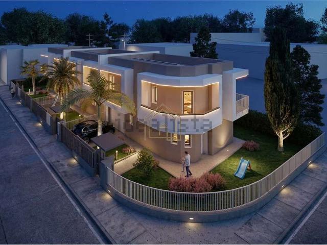Casa in vendita a Peschiera Del Garda, Veneto