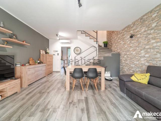 Casa in vendita a Cervignano D'adda, Lombardia