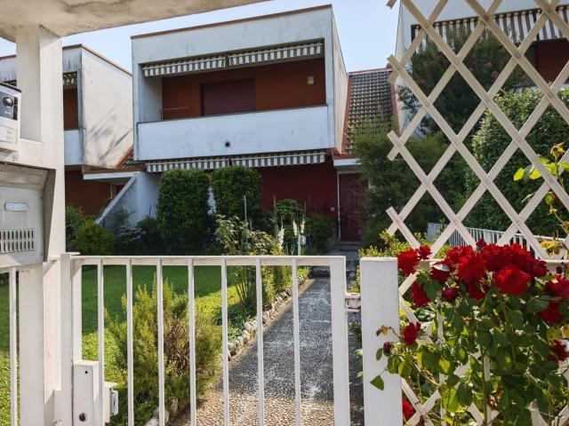 Casa in vendita a Cuoricino, Cardano Al Campo