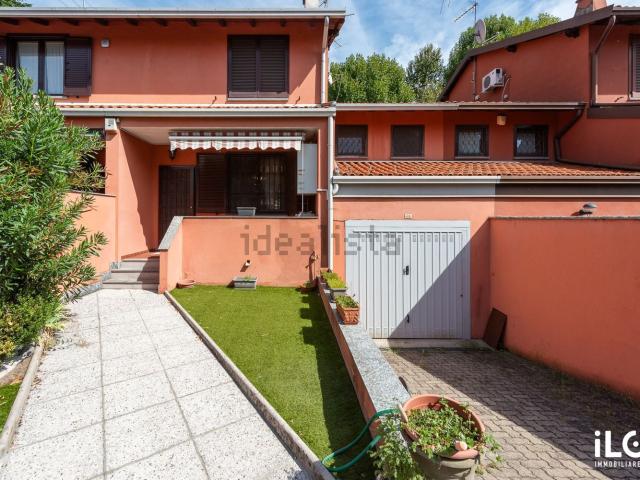 Casa in vendita a Bareggio, Milano
