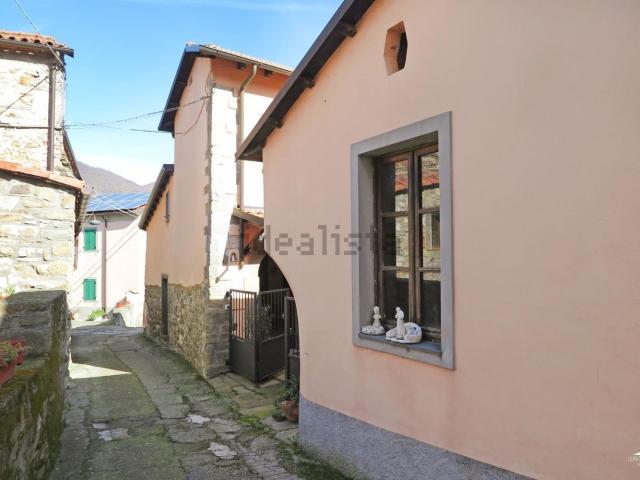 Casa in vendita a Unione di comuni Montana Lunigiana, Fivizzano
