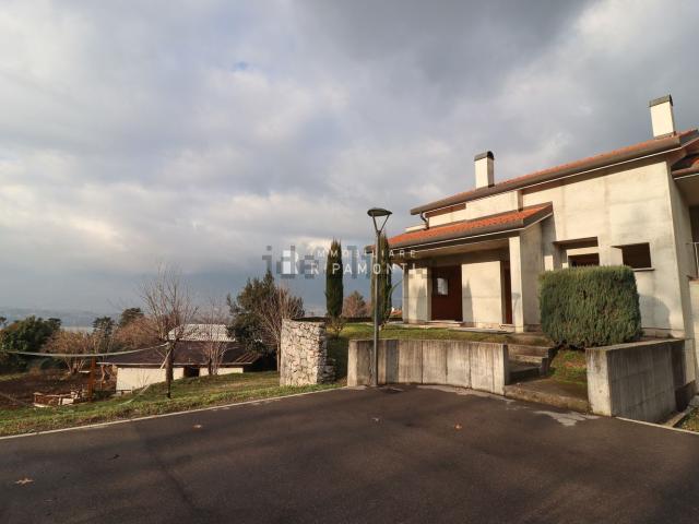 Casa in vendita a Imberido, Oggiono