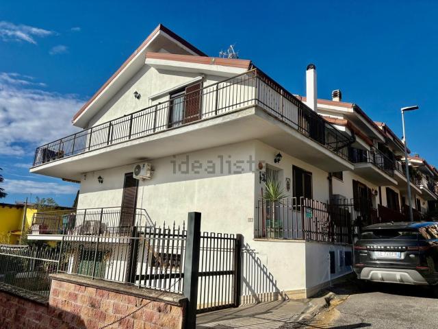 Casa in vendita a Guidonia, Roma Capitale