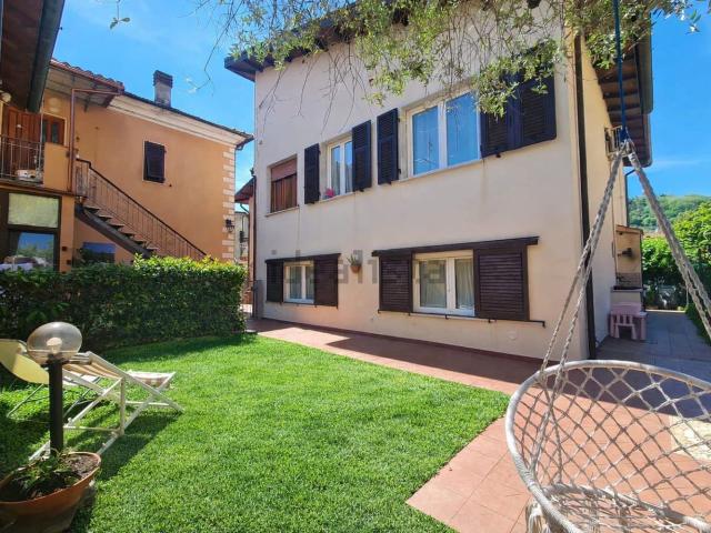 Casa in vendita a Arcola, Liguria