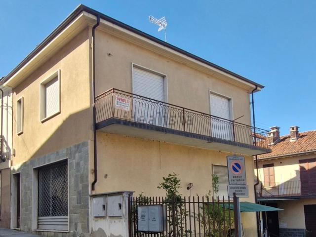 Casa in vendita a Piemonte, Asti