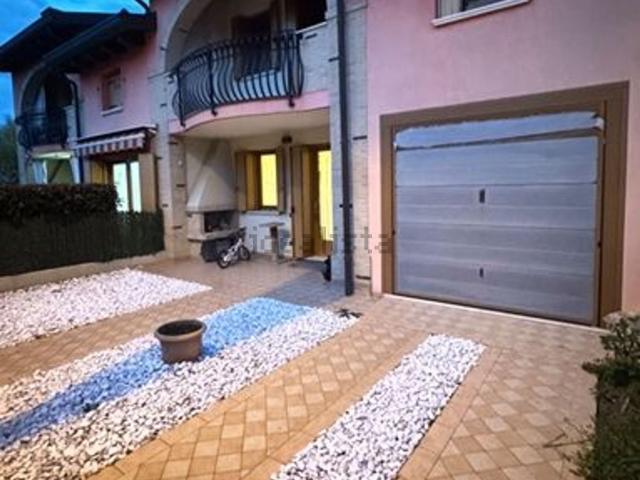 Casa in vendita a Codevigo, Veneto