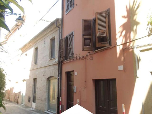 Casa in vendita a San Lorenzo, Marche