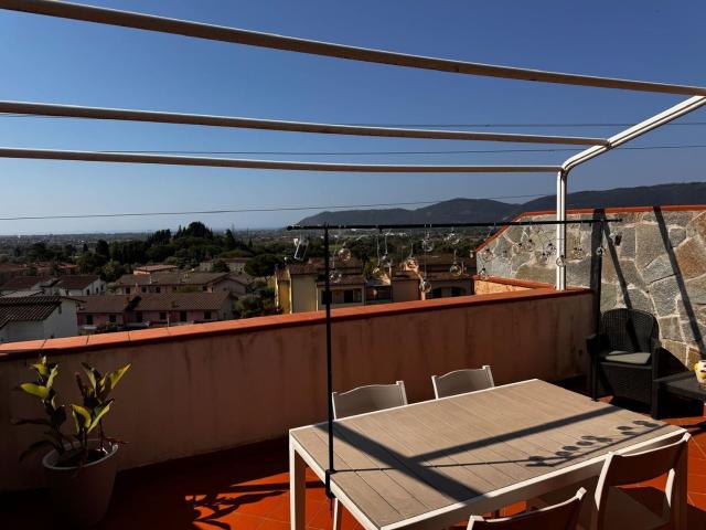 Casa in vendita a Sarzana, Liguria