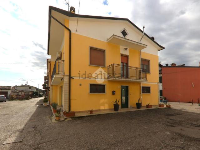 Casa in vendita a Castelletto, Roverbella