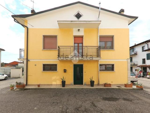 Casa in vendita a Castelletto, Roverbella