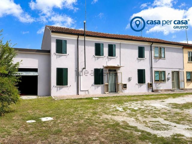 Casa in vendita a Porto Viro, Veneto