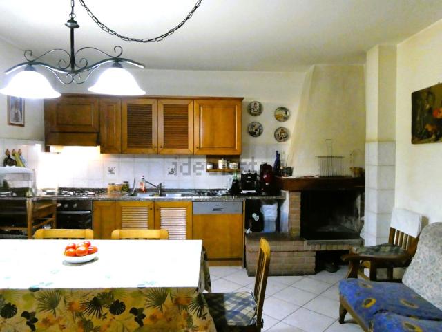 Casa in vendita a Case Bosco, Empoli