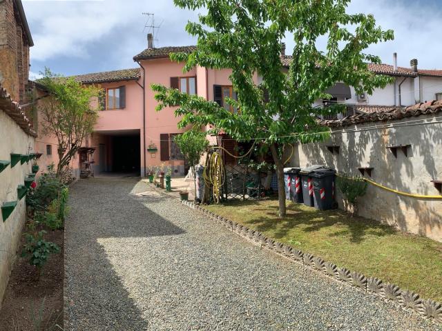 Casa in vendita a Piemonte, Alessandria
