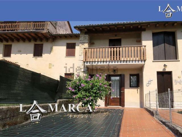 Casa in vendita a Pieve del Grappa, Castelcucco