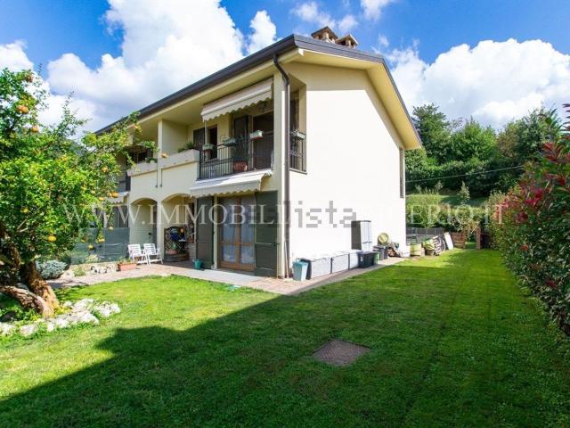 Casa in vendita a Villasola, Cisano Bergamasco