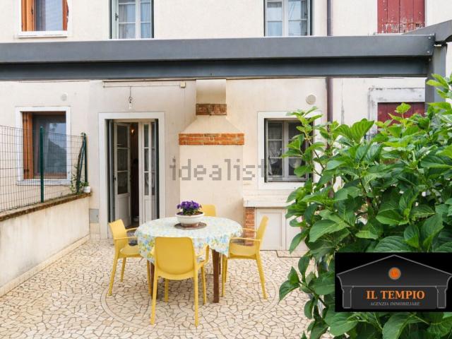 Casa in vendita a Caldogno, Vicenza