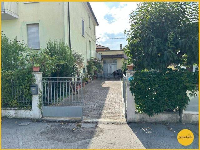 Casa in vendita a Molinella, Reggio Emilia