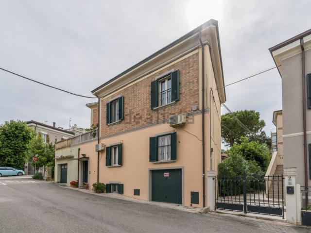 Casa in vendita a Loreto, Marche