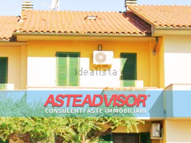 Casa in vendita a Quarrata, Toscana