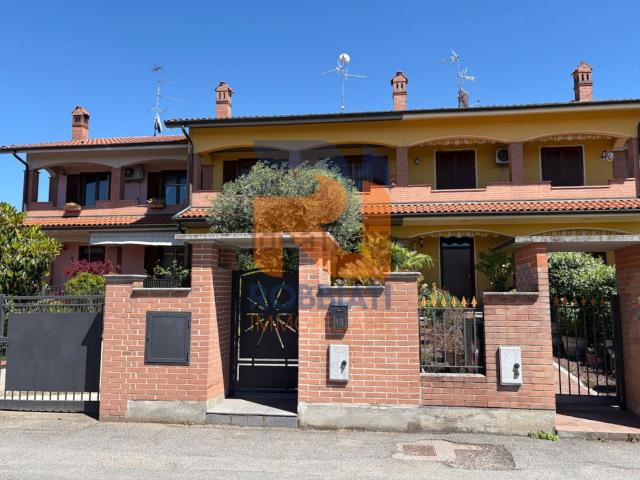 Casa in vendita a Villanova D'ardenghi, Lombardia