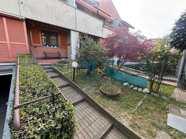 Casa in vendita a Rovagnasco, Segrate