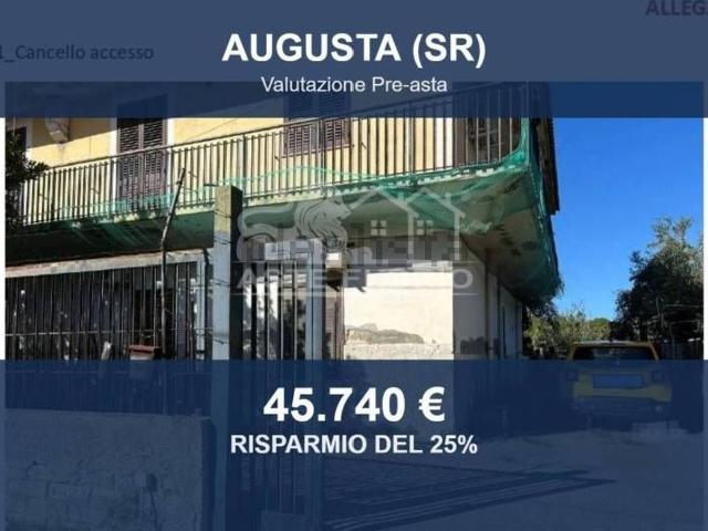 Casa in vendita a Augusta, Sicilia