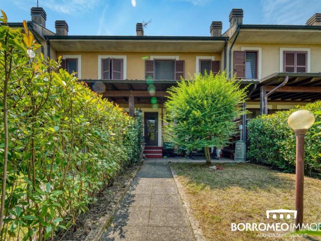 Casa in vendita a Peschiera Borromeo, Lombardia