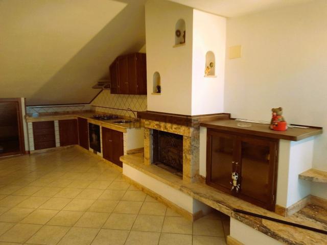 Casa in vendita a Montevettolini, Pistoia