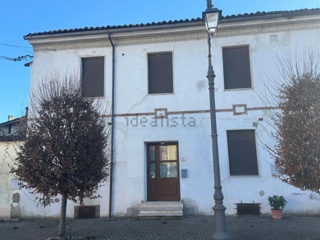 Casa in vendita a Piemonte, Alessandria