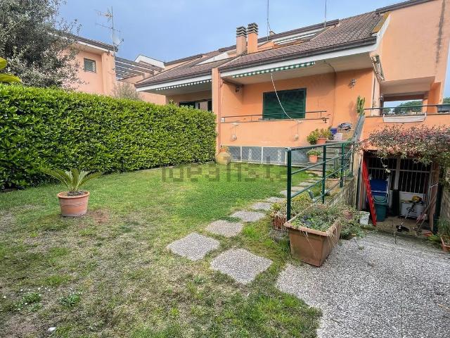 Casa in vendita a Salto Di Fondi, Lazio