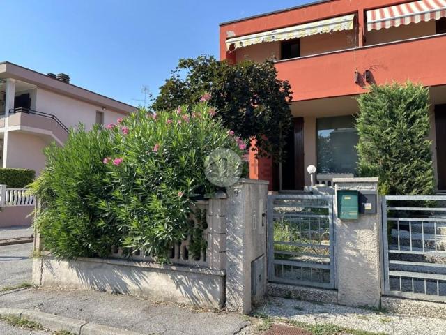 Casa in vendita a Calvisano, Brescia