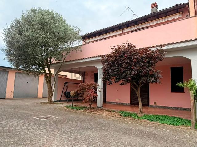 Casa in vendita a Mortara, Pavia