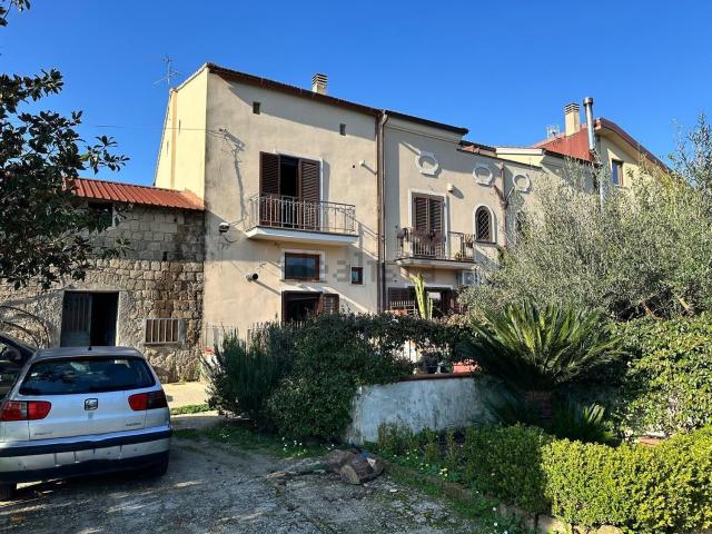 Casa in vendita a Castagneto, Cava De' Tirreni