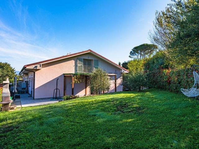 Casa in vendita a Dreoni, Quarrata