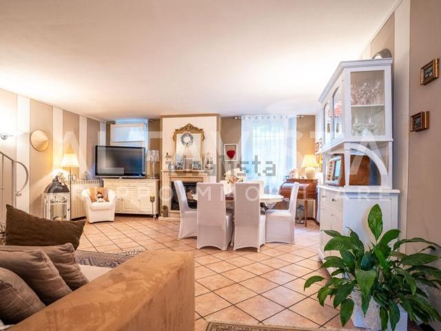 Casa in vendita a Treponti, Rezzato