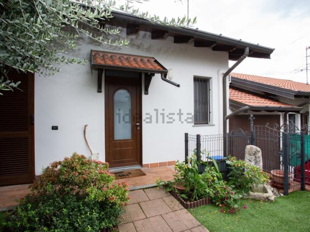 Casa in vendita a Crugnola, Mornago