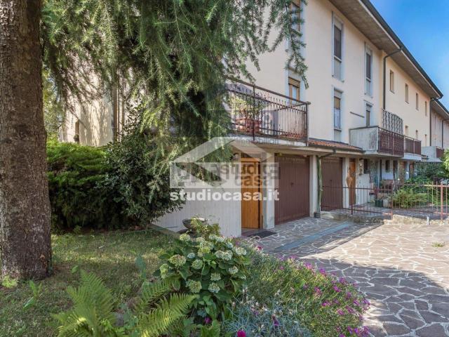 Casa in vendita a Mariano al Brembo, Dalmine