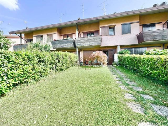 Casa in vendita a Vicina, Desenzano Del Garda