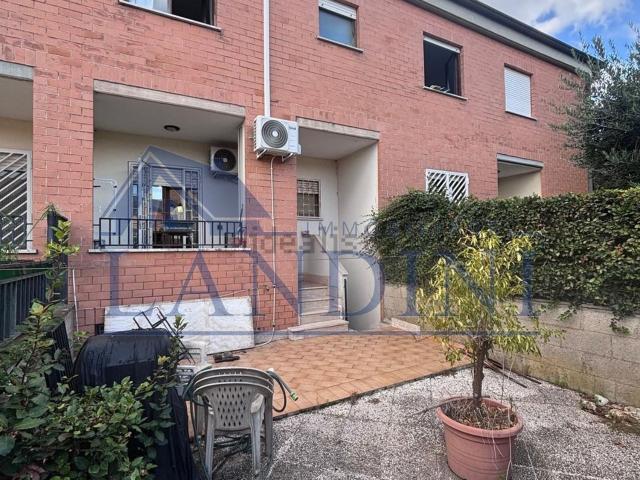 Casa in vendita a Roma Capitale, Lazio