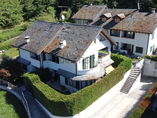 Casa in vendita a Menogno, Masera