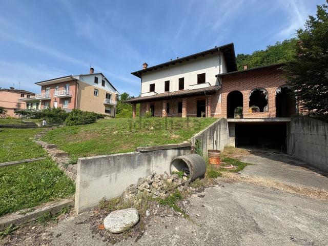 Casa in vendita a Piemonte, Asti
