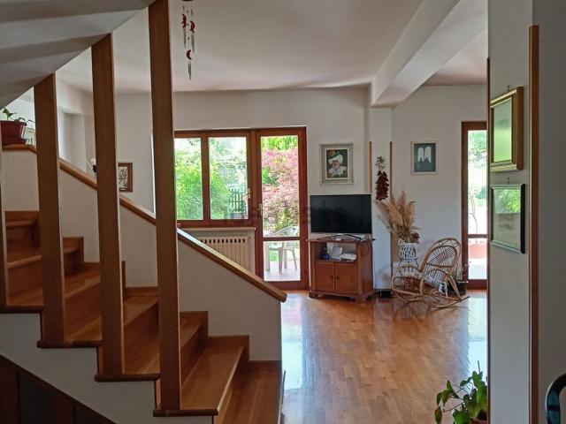 Casa in vendita a Alatri, Lazio