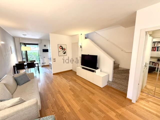 Casa in vendita a Cassina Ferrara, Saronno