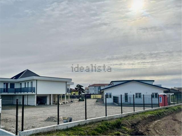 Casa in vendita a Piemonte, Novara