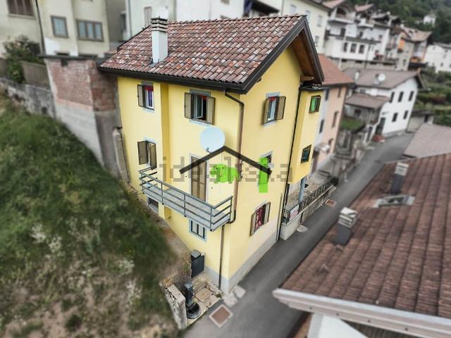 Casa in vendita a Paularo, Friuli-Venezia Giulia